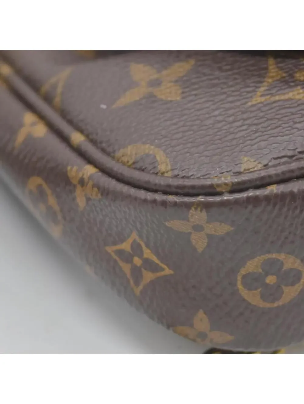 Louis Vuitton LV Monogram Multi-Pochette Accessories - Picture 13 of 15